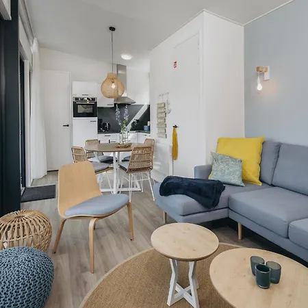 Luxurious With Two Bathrooms, Markermeer